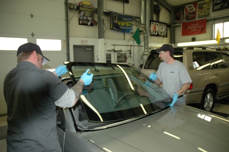 Windscreen fitting